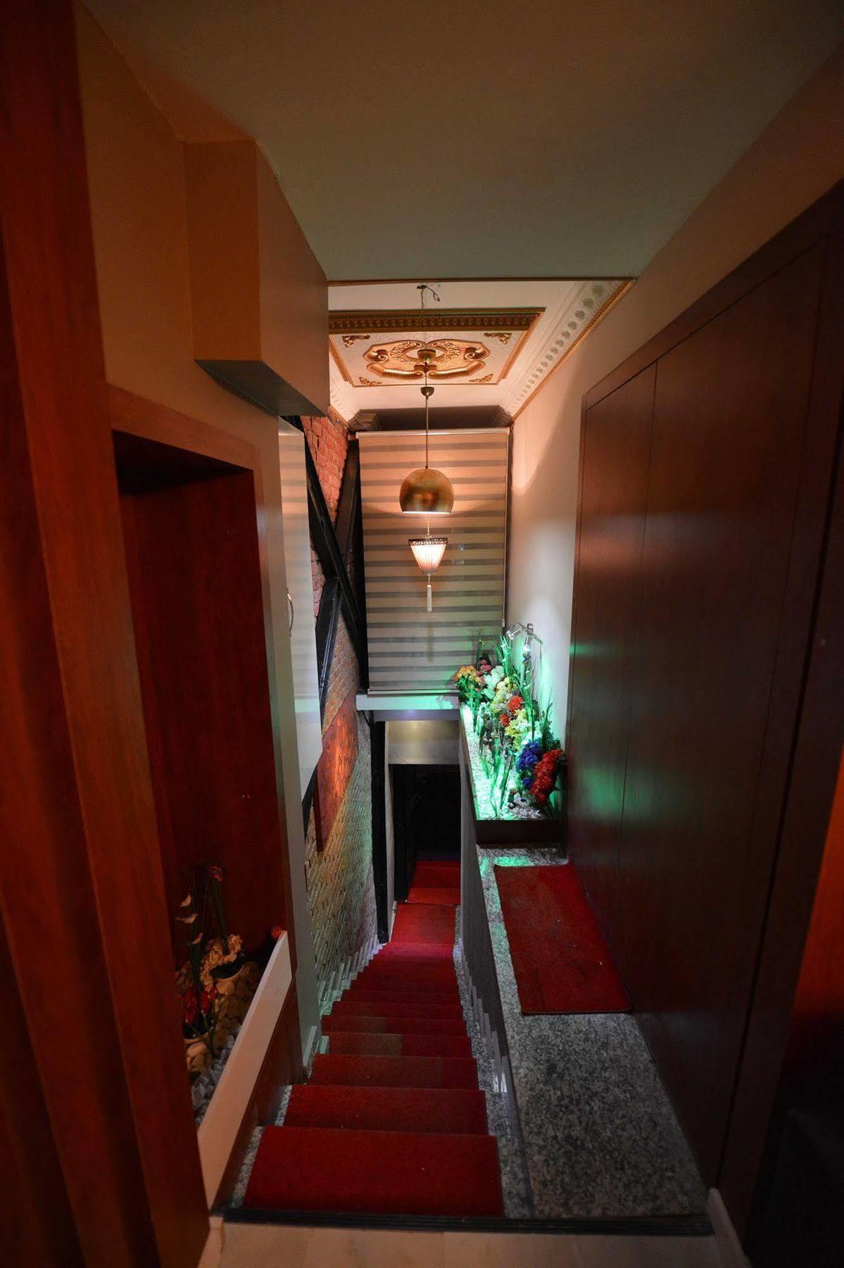 Letter Hotel Istanbul Exterior photo